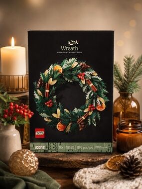 LEGO Icons Wreath Botanical Collection Set 10340